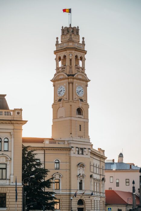 Turnul Primăriei Oradea se redeschide pentru vizitatori. Turiștii pot admira din nou panorama orașului
