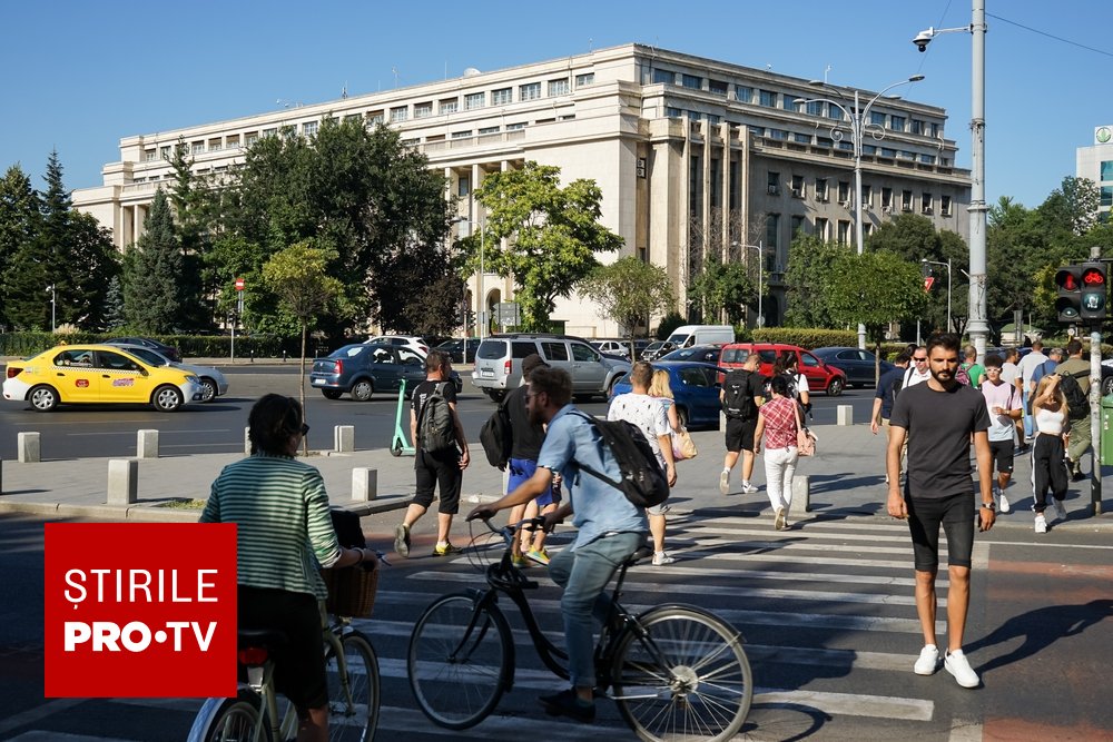 Proiectul noii lege a salarizării. Cu cât se majorează salariul în funcție de gradațiile pentru vechimea în muncă