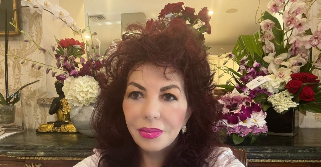 A prezis viitorul altora, dar nu și pe al ei! Carmen Harra, obligată să plătească aproape 7 milioane de dolari