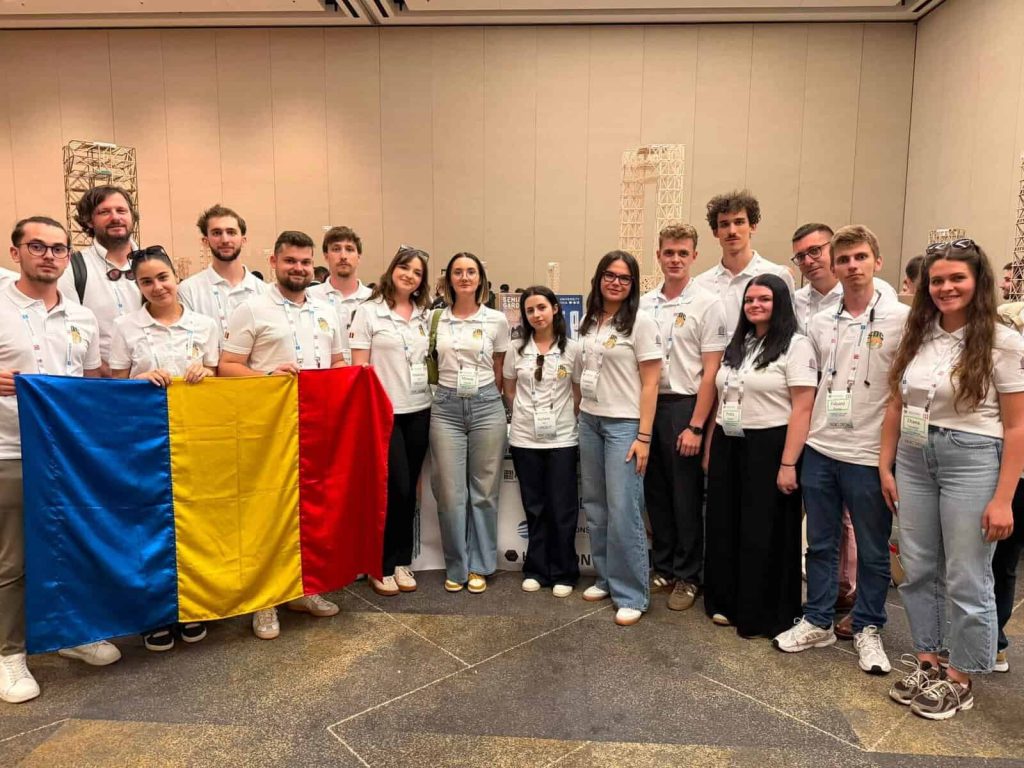 VIDEO. Studenții UTCN, din nou pe podiumul mondial. Au obținut locul II la competiția de design seismic din SUA