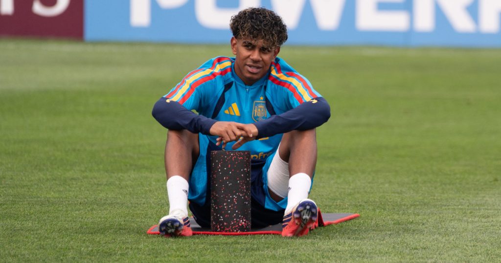 CM 2026. Lamine Yamal a participat la antrenament cu naționala Spaniei, deși s-a accidentat în meciul cu Franța