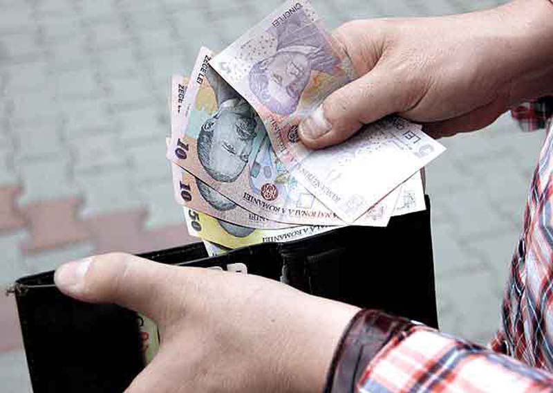 România rămâne în coada clasamentului UE la salariul minim. Doar două state plătesc mai puțin, chiar și după majorarea din iulie