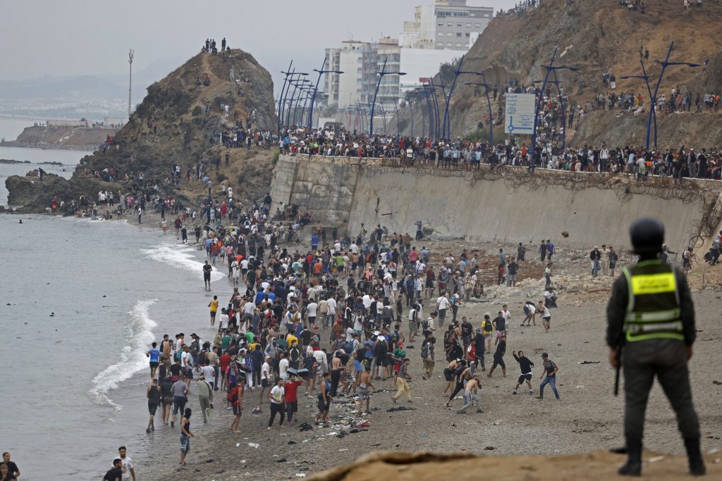 22 de lideri ai UE solicită discuții de urgență privind criza migranților din Ceuta