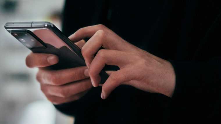 Atenție la ofertele de împrumut de pe Facebook și WhatsApp! DNSC avertizează asupra unei noi fraude care vizează datele personale