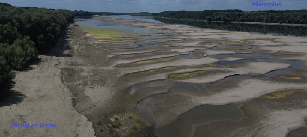 De ce este Dunărea la un nivel atât de scăzut, deși în România a plouat abundent? Explicația se află în întregul bazin hidrografic al fluviului (Meteoplus)