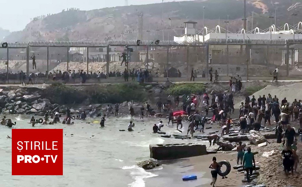 Cel puţin 72 de migranţi au murit în timp ce încercau să ajungă în Ceuta. Zeci de mii au trecut forțat granița