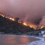 UPDATE - Grecia - Coliziune între două elicoptere care interveneau pentru stingerea unui incendiu / Autorităţi: România nu are nicio aeronavă dislocată în Grecia / Pompierii români nu se află în aceeaşi regiune - VIDEO