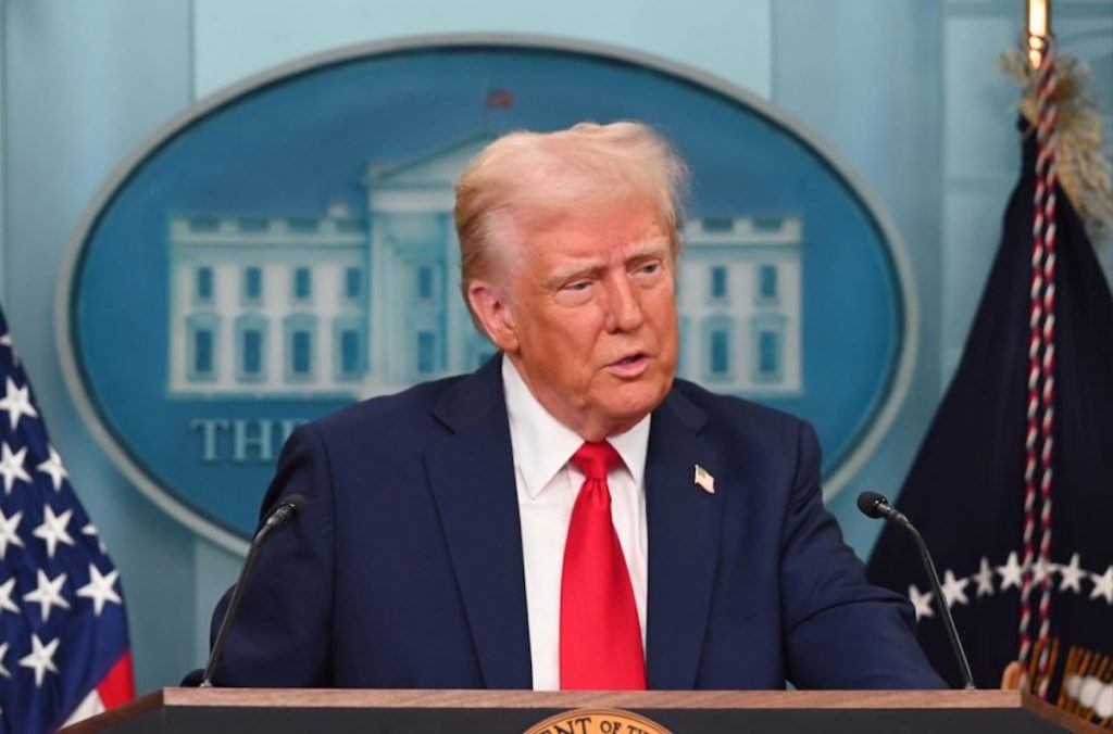 Trump anunță reluarea negocierilor cu Iranul: „Nu vor să fie atacați”