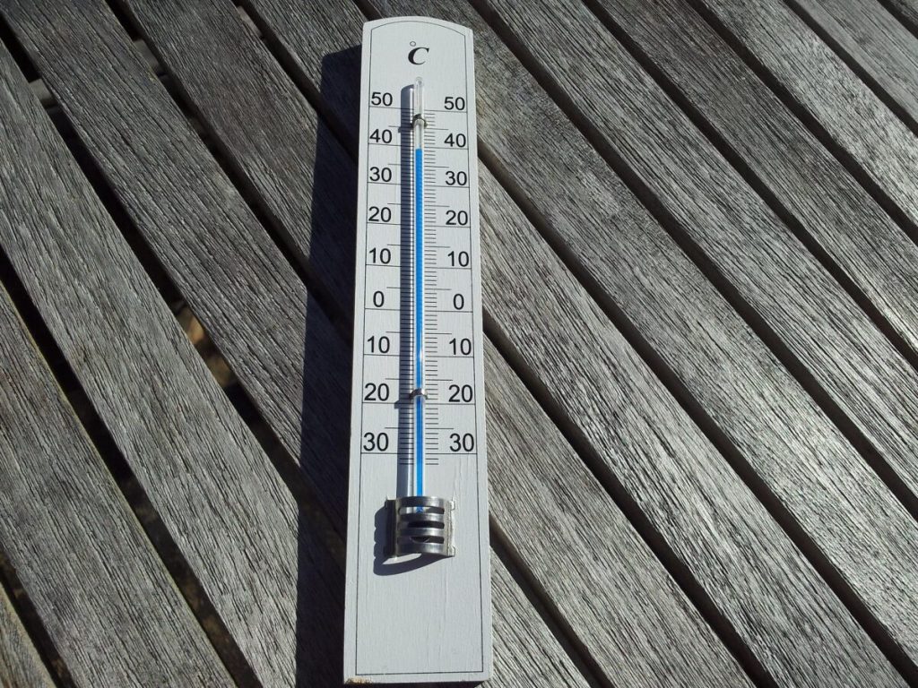 Cod roșu de caniculă. ANM anunță temperaturi de până la 41 de grade și nopți tropicale
