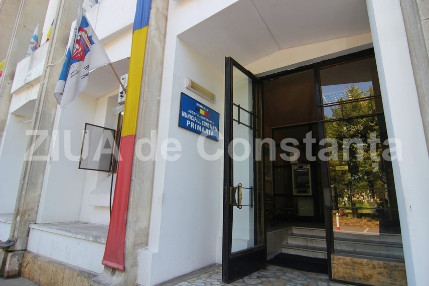 Primaria Constanta plateste aproape 37.000 de euro unei firme de PR pentru a promova emisiunea de obligatiuni (DOCUMENTE)