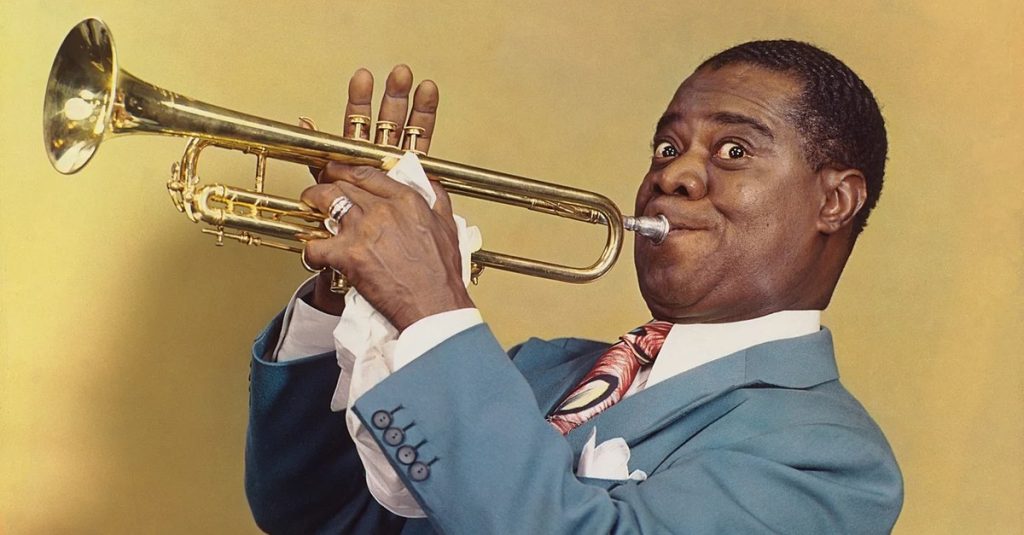 Astăzi se împlinesc 125 de ani de la nașterea lui Louis Armstrong. Povestea tristă a geniul care a ridicat jazzul la rang de artă