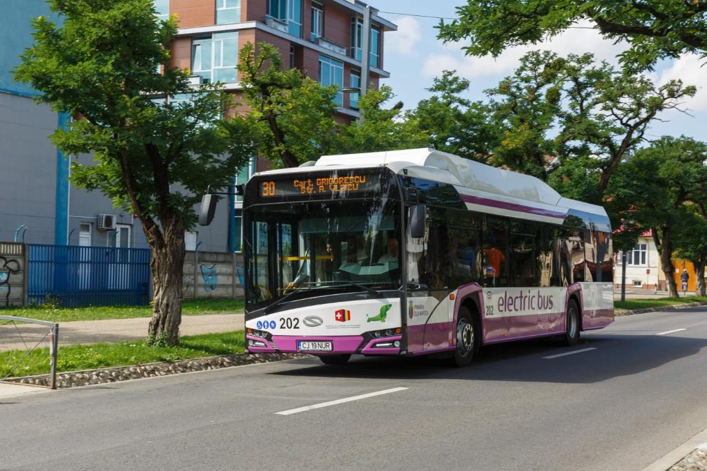 Restricții de circulație în Cluj-Napoca pe perioada UNTOLD 2026 / Trasee deviate pe mai multe linii