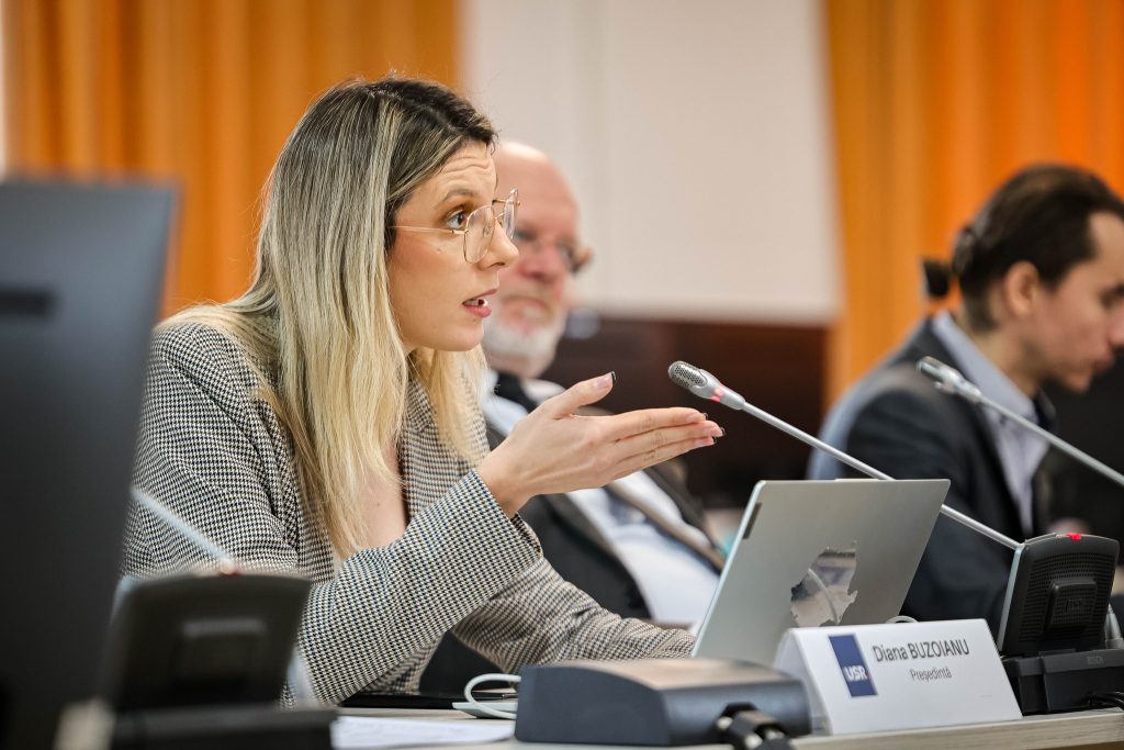 Diana Buzoianu: Au trecut amendamente absolut aberante la Strategia privind biodiversitatea. Vom îndrepta la Camera Deputaţilor
