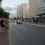 Galaţi: Un adolescent de 15 ani, fără permis auto, a intrat cu maşina într-un stâlp de iluminat public/ El şi un tânăr de 18 ani, care furase autoturismul de la locuinţa părinţilor, au fost răniţi