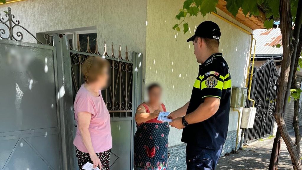 Acțiune de informare a cetățenilor privind obligațiile ce le revin în calitate de deținători de animale de companie