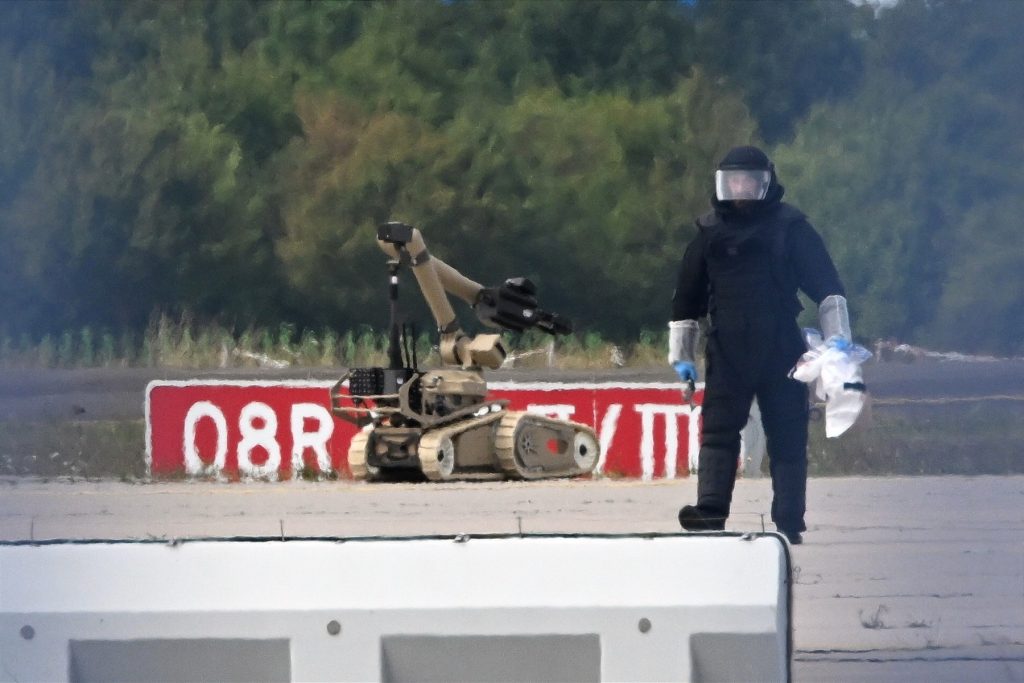 De ce drona cu bombă de pe aeroportul strategic folosit de NATO și armata germană marchează o escaladare majoră în Europa. „A fost concepută să funcționeze, nu să fie găsită”