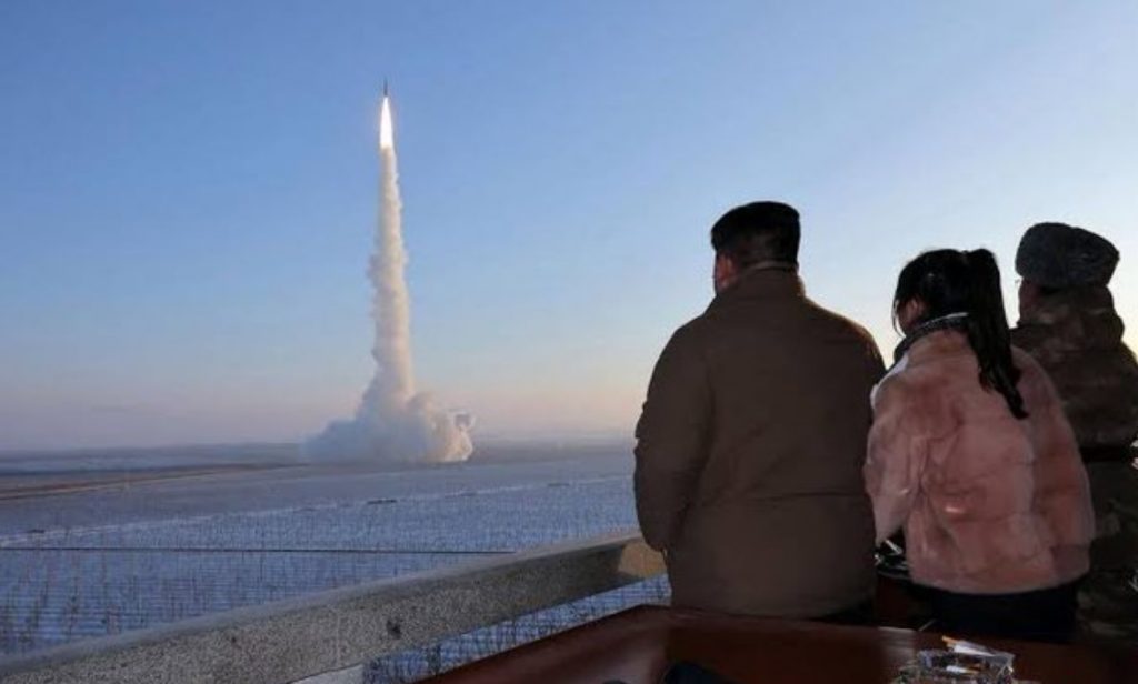 Coreea de Nord a lansat un proiectil necunoscut spre Marea Japoniei