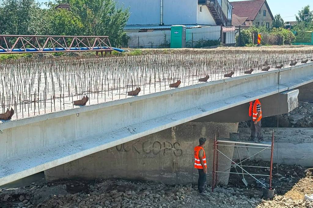 Reabilitarea podului de pe str. Plugarilor a ajuns la o execuție de 60%