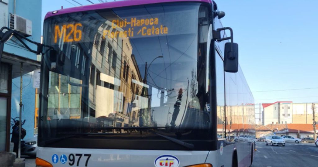 Curse de noapte pe durata Festivalului Untold din Cluj-Napoca spre Gilău. Anunțul Companiei de Transport Public