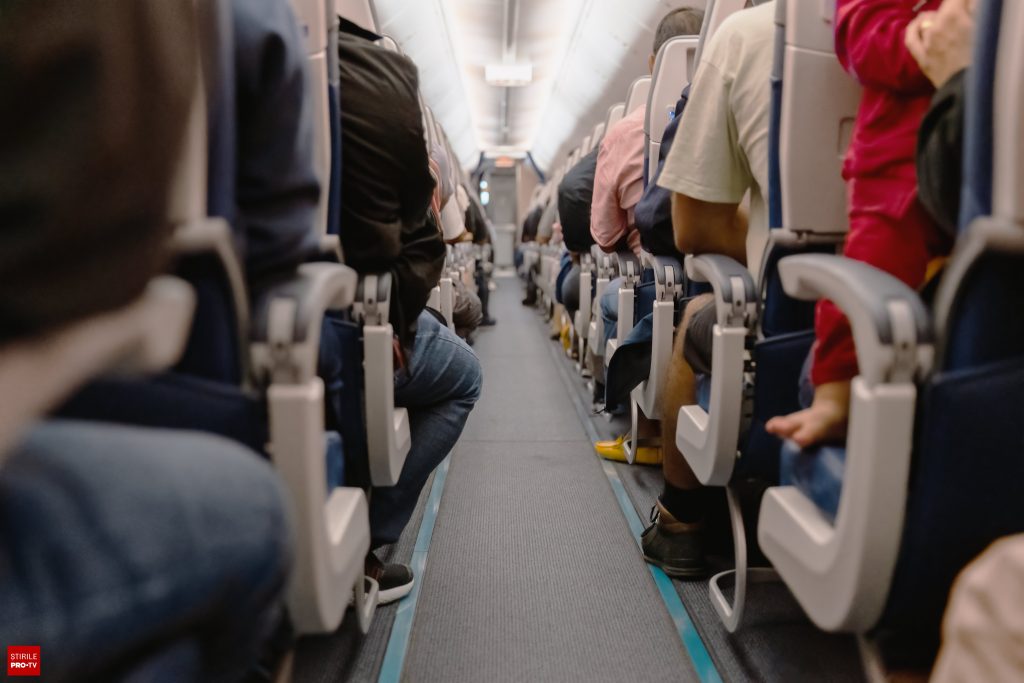 Una dintre cele mai mari companii aeriene low cost din Europa a fost vândută. Ce sumă a plătit noul proprietar