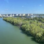 Apele Române: Operaţiunile de scufundare a unor barje pentru a creşte debitul Dunării spre Centrala de la Cernavodă, amânate pentru vineri, din motive de siguranţă