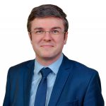 Irineu Darău afirmă că industria naţională de apărare trebuie să devină mai competitivă pentru a valorifica oportunităţile