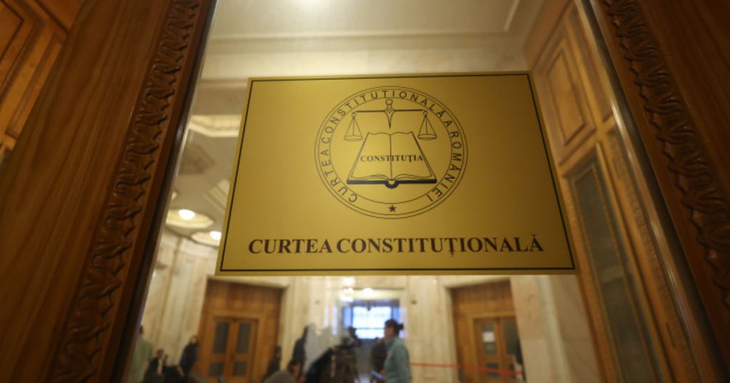 Bolojan, despre contestarea legii ANI la CCR: E necesară o verificare. Modificările au fost făcute cu țintă politică