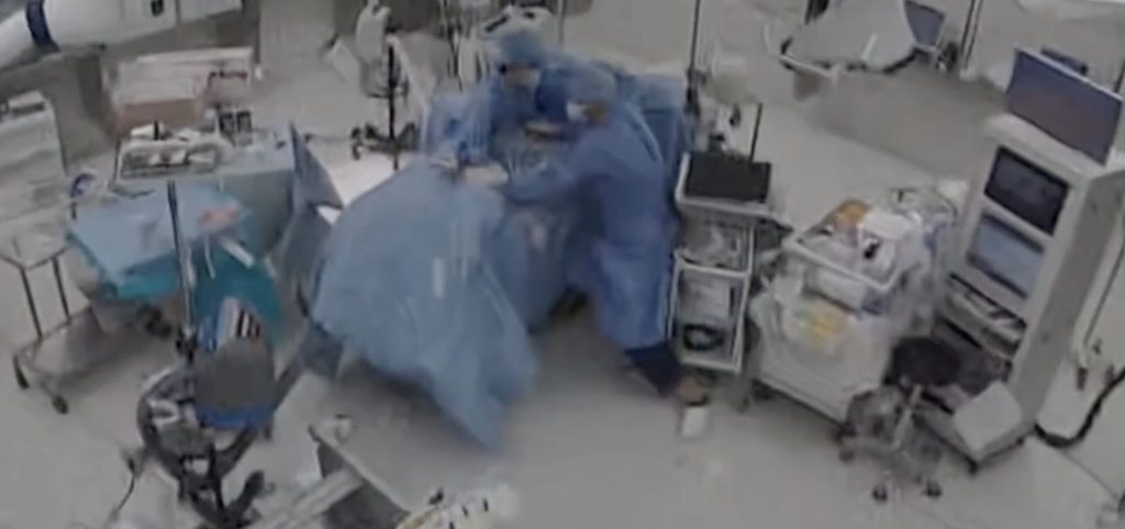 VIDEO: Momentul în care un cutremur zguduie sala de operații a unui spital din Japonia