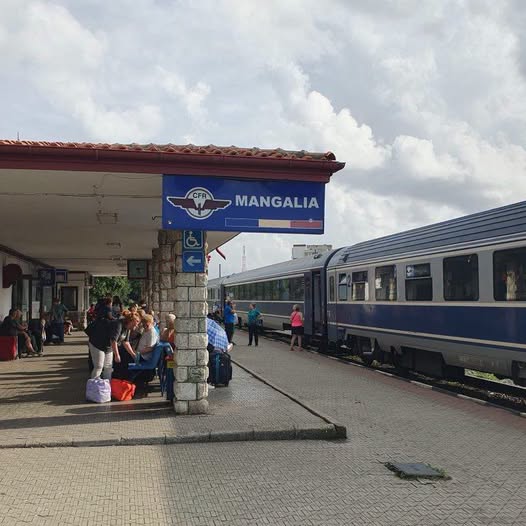 BREAKING NEWS | Accident în Gara Mangalia: O tânără de 19 ani, cu căștile în urechi, lovită de tren