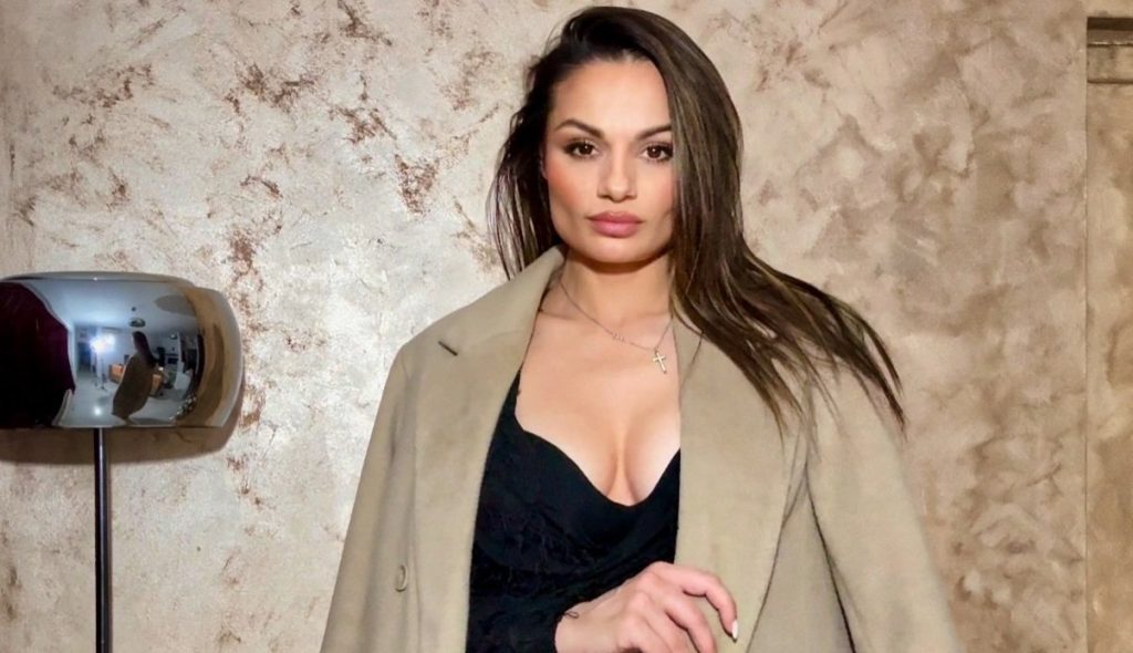 Alaa Bellaarouch a avut nevoie de doar patru meciuri în România! Influencerița Oana Ioniță a pus ochii pe portarul lui Dinamo: „Am fost împreună în altă viață”