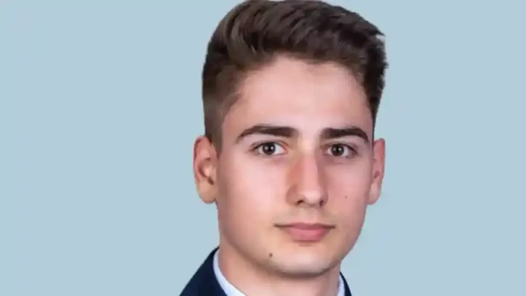 Albert Agud, lider la admiterea în specializarea „Comunicații pentru apărare și securitate” la Academia Tehnică Militară