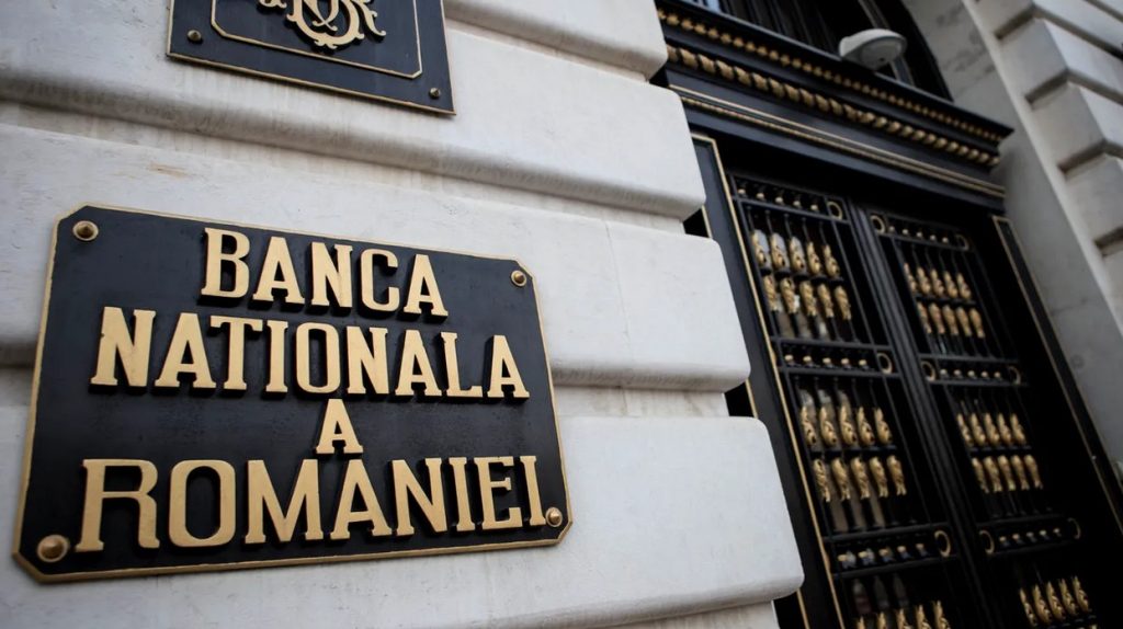 BNR anunță când va începe să scadă puternic inflația. Când ar putea reveni la normal prețurile