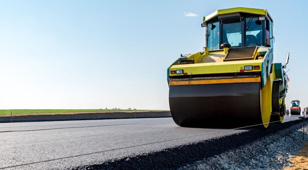 A fost semnat contractul pentru modernizarea axei rutiere Berheci-Brăhăşeşti, din județul Galați, în valoare de 111 milioane de lei / Segmentul de drum deserveşte aproximativ 15.000 de locuitori din localităţile traversate
