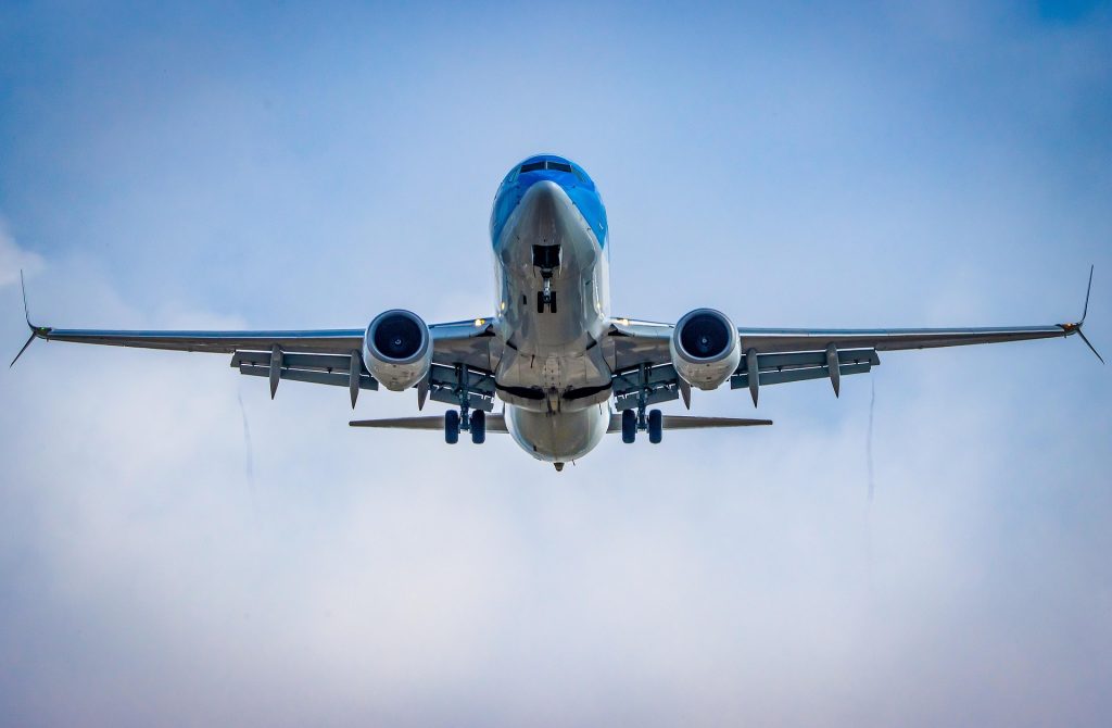 Scandal de proporții după ce un copil a refuzat să poarte centura de siguranță în avion, iar zborul a fost anulat