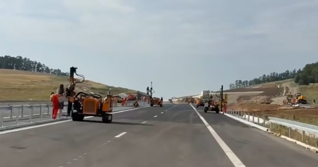 Primii kilometri de autostradă din 2026: azi se deschide circulației un nou lot din Autostrada A3