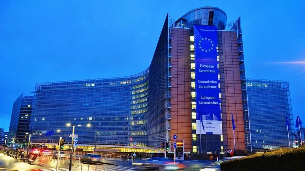 Comisia Europeană analizează impactul asupra pieței ca urmare a reducerii folosirii pesticidelor considerate periculoase