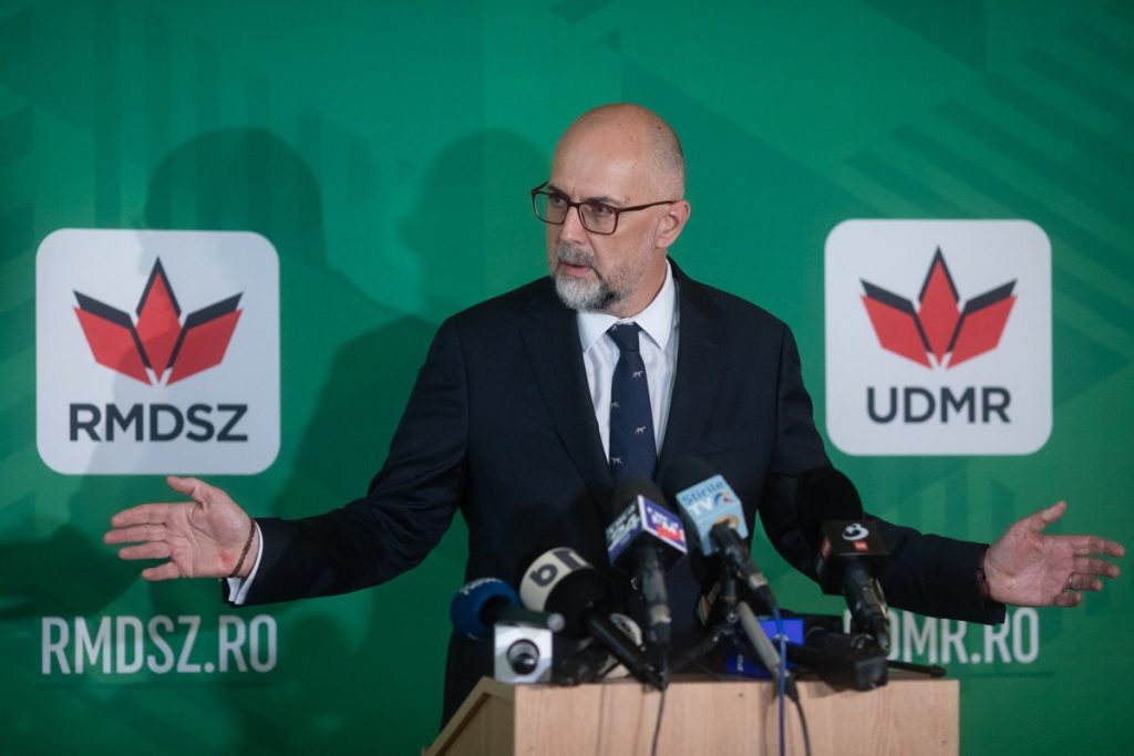 Kelemen Hunor: În politică, vrei, nu vrei, contează şi mărimea / Nu plec din barcă până când nu am o desemnare şi până când nu ştiu ce direcţie doreşte preşedintele
