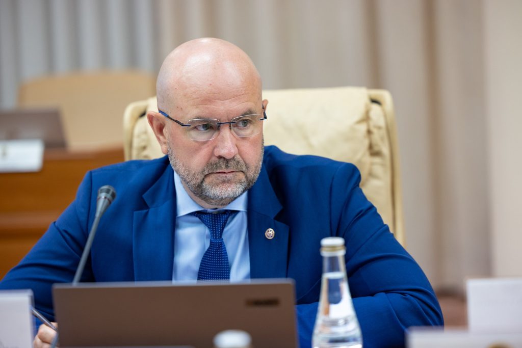 Ședința Guvernului: Miniștrii au aprobat proiectul privind Programul național de dezvoltare a sectorului de alimentare cu apă și de sanitație pentru anii 2026-2030