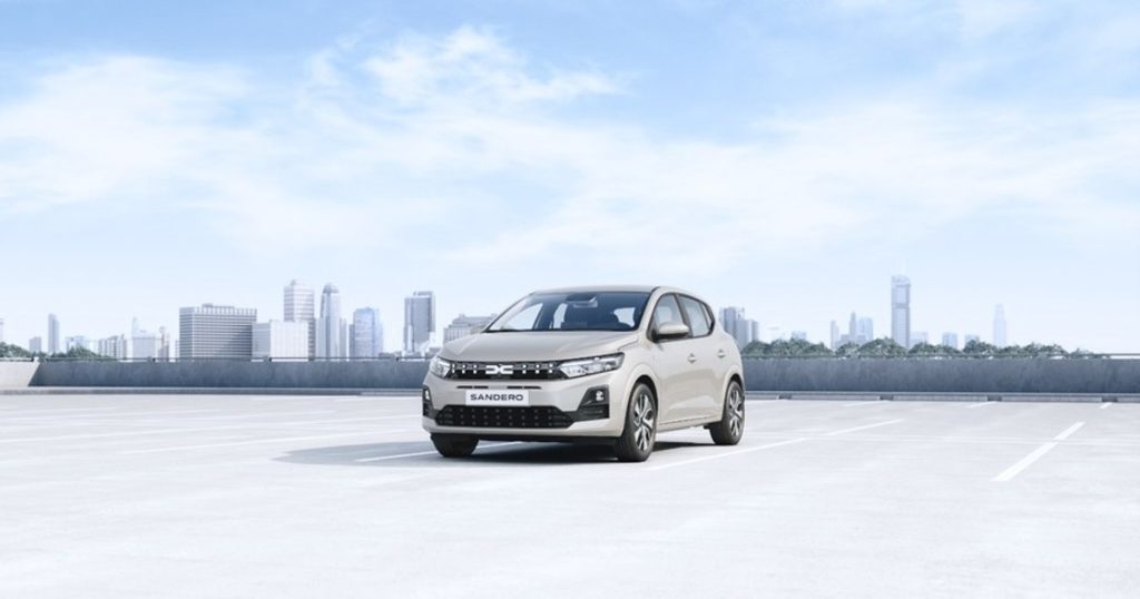 Dacia a deschis comenzile pentru noul Sandero Hybrid 155. La ce preț poate fi cumpărat