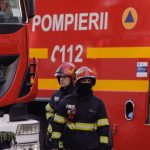 UPDATE - Constanţa: Incendiu puternic la un depozit de uleiuri/ A fost emis mesaj RO-Alert/ Două autospeciale de la ISU Tulcea, în sprijin - FOTO