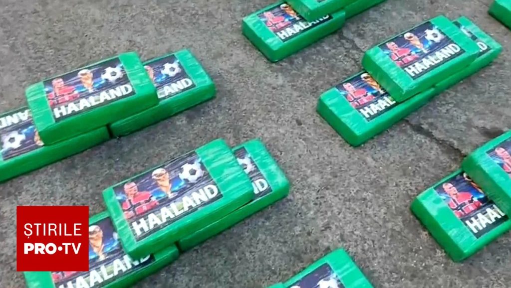 Sute de kilograme de cocaină, ascunse în pachete cu imaginea lui Erling Haaland. Captură spectaculoasă în Ecuador
