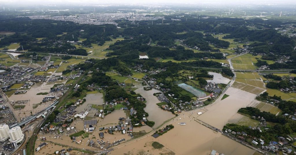 Ploi record în Japonia: cel puțin 4 oameni au murit. Mii de călători, blocați pe aeroportul Narita din Tokyo