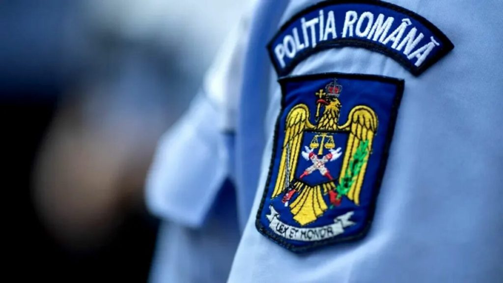 Carambol pe Autostrada Soarelui. Se circulă pe banda de urgență și pe prima bandă