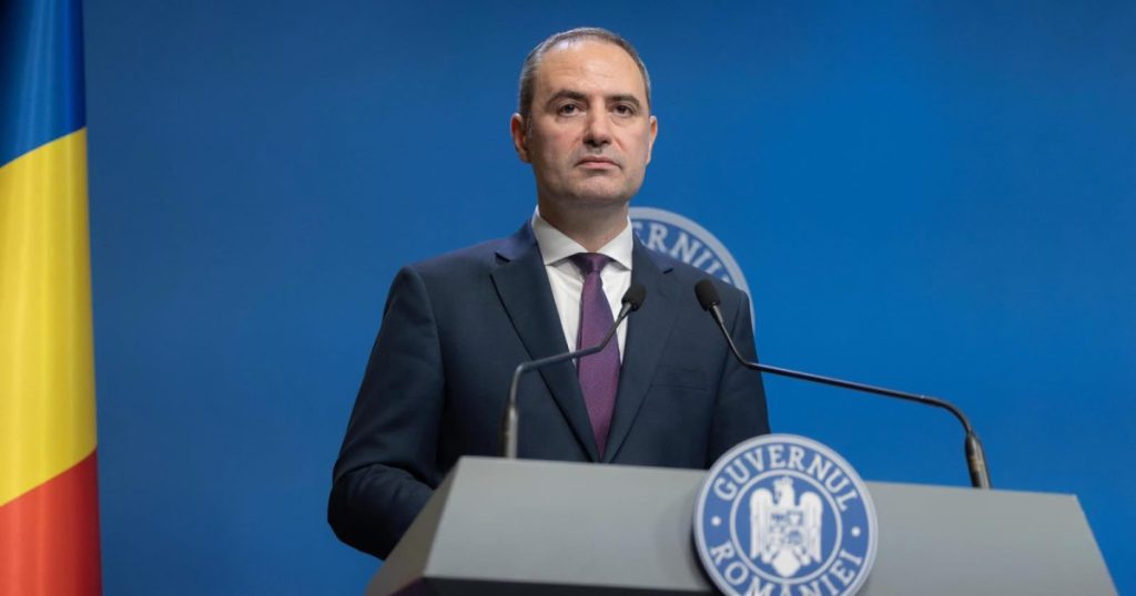 Ministerul Finanțelor vede semne de stabilizare a economiei după scăderea PIB. Nazare: „Contracția economică s-a temperat”