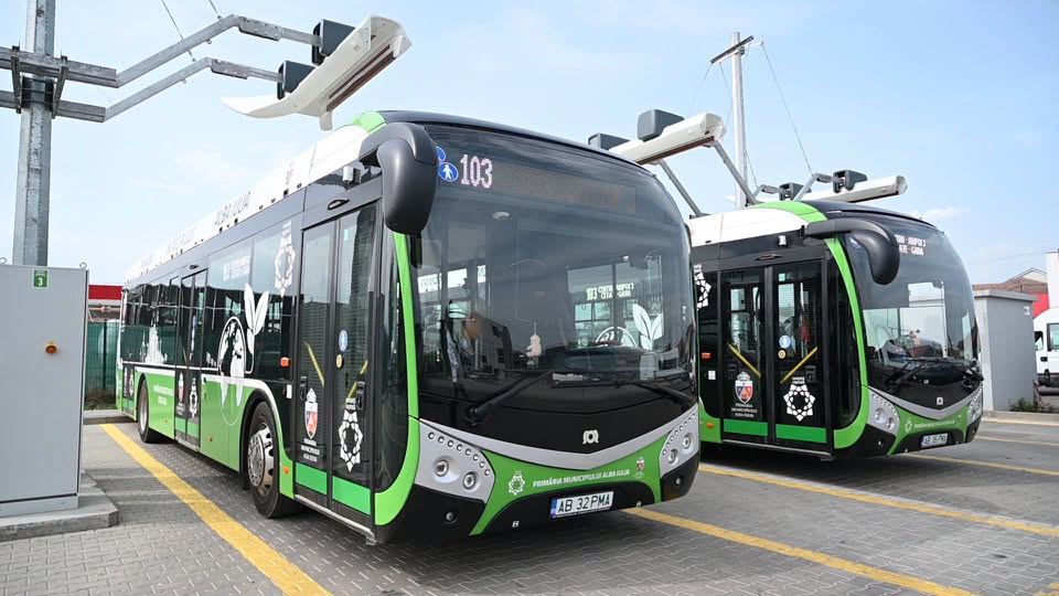 Transportul public din Alba Iulia a fost reluat după două luni de blocaj, anunță primarul municipiului