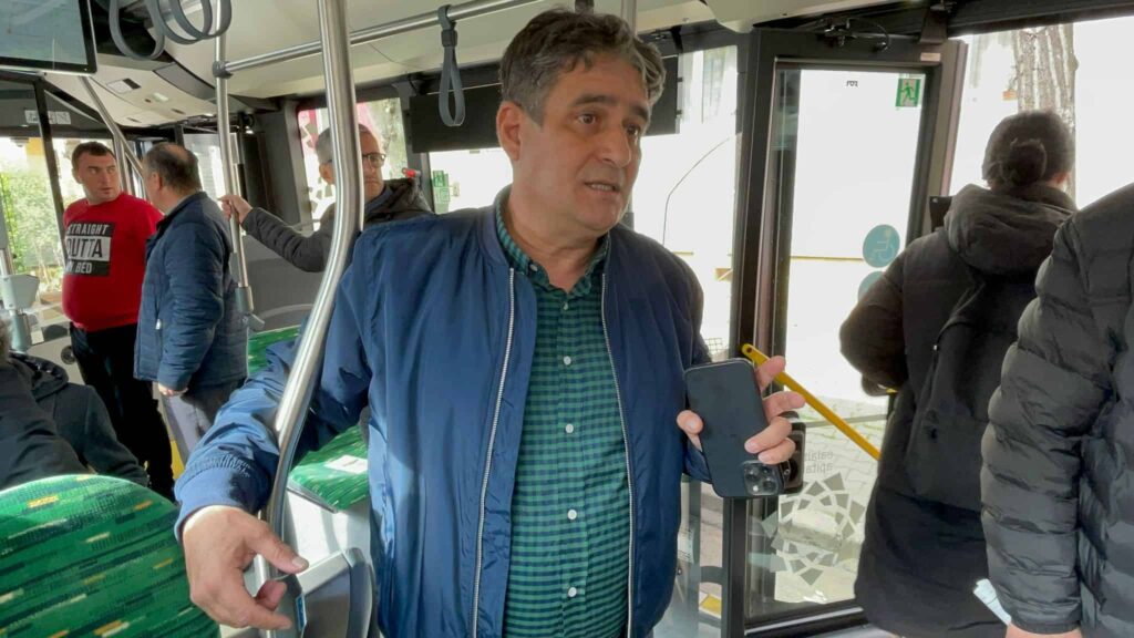Transportul public SE REIA în Alba Iulia. Primarul Pleșa a declarat că primăria va achita compensații către STP, dar datoriile persistă