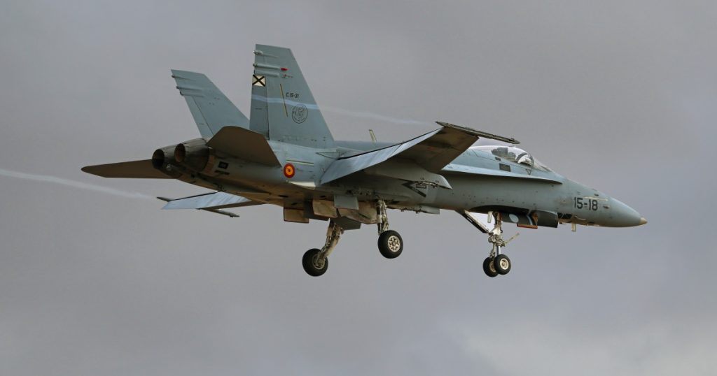 Aliații NATO au doborât încă o dronă care a intrat în România. Anunțul ministrului Apărării