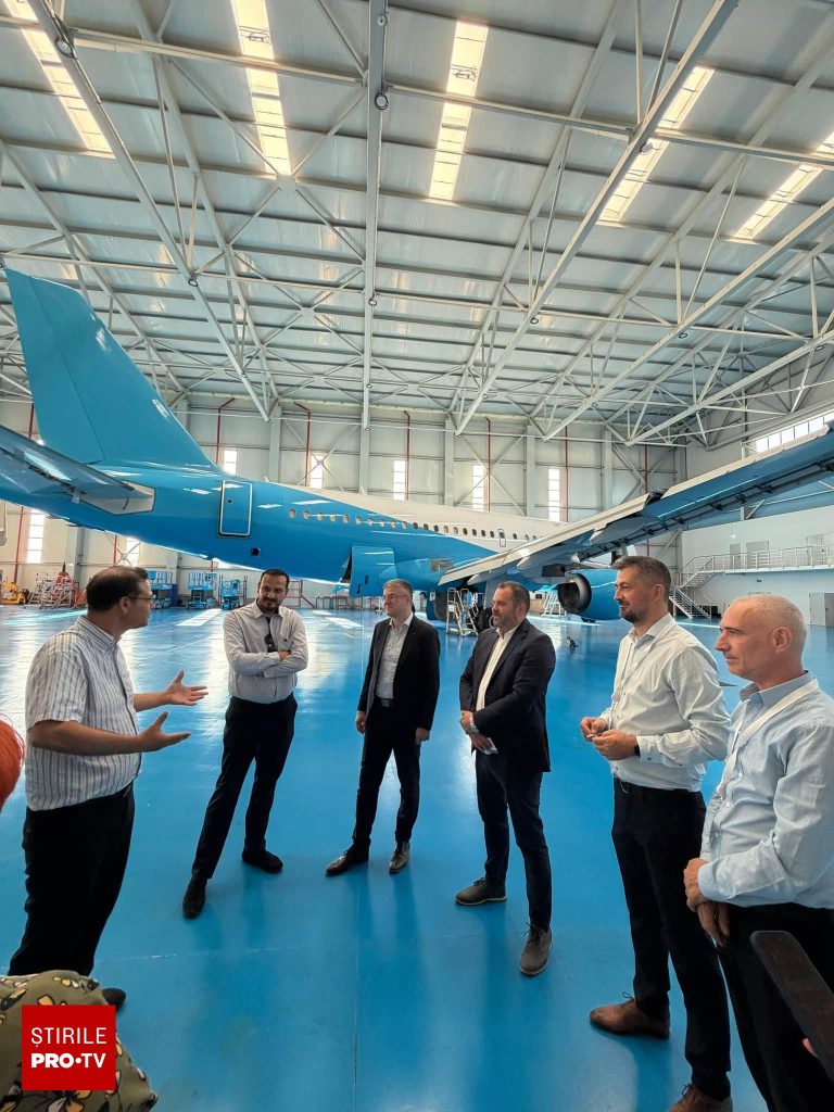 Ministrul Economiei somează șefii Avioane Craiova: Nu mai întârziați livrările către Armată, purtați-vă ca o companie privată
