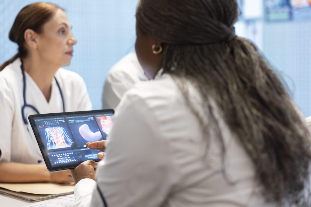 Femeile care au cel mai mare risc de cancer la sân. Avertismentul OMS