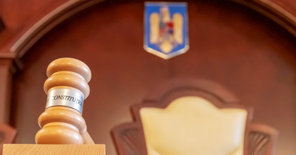 CCR discută luni sesizările privind legea ANI, contestată de PNL, USR și președintele Nicușor Dan